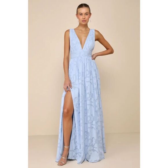 Lulus Sweet Sophistication Light Blue Burnout Floral Maxi Dress Size S NWT - Picture 1 of 15